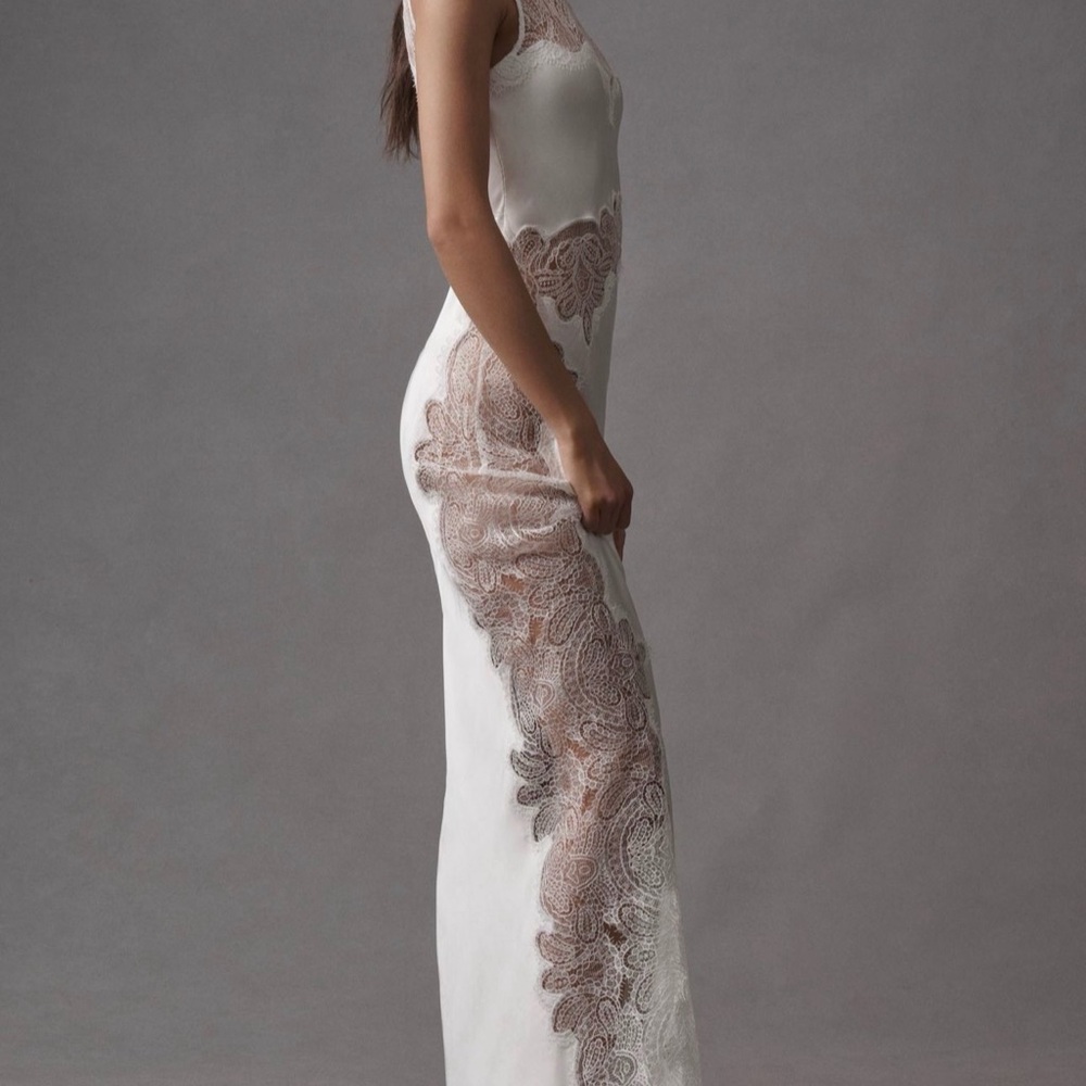 Shona Joy high neck stratus maxi - Picture 4 of 6